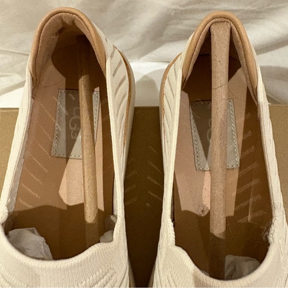 UGG Sammy Breeze 8 - Picture 5 of 8